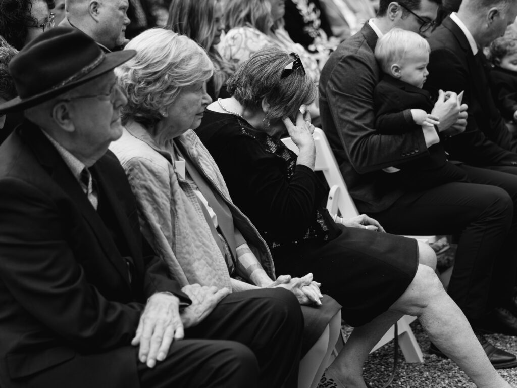 Tacoma wedding photogrpaher
Candid wedding photography