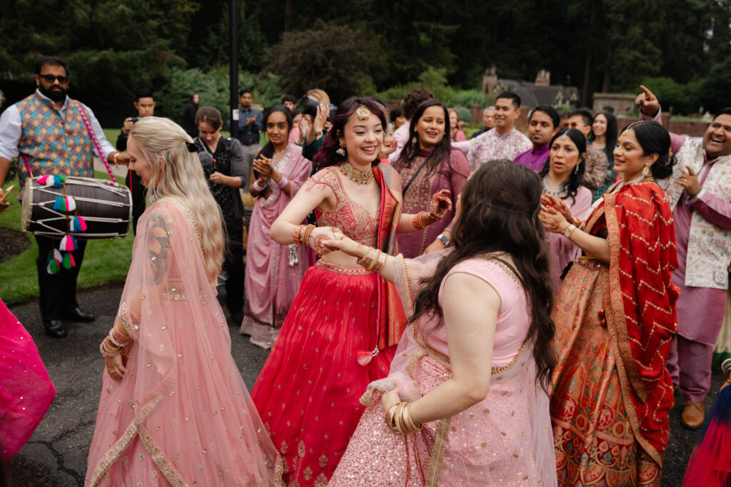 Tacoma wedding photogrpaher
Candid wedding photography