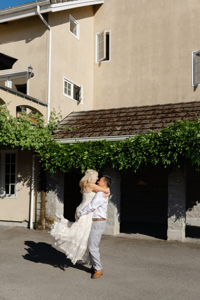 Bride and grooms golden hour portraits outside of Chateau Lill - Winery Wedding Venues in Washington State.